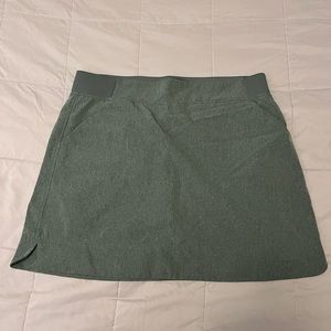 32 Degrees Blue Skort size Large